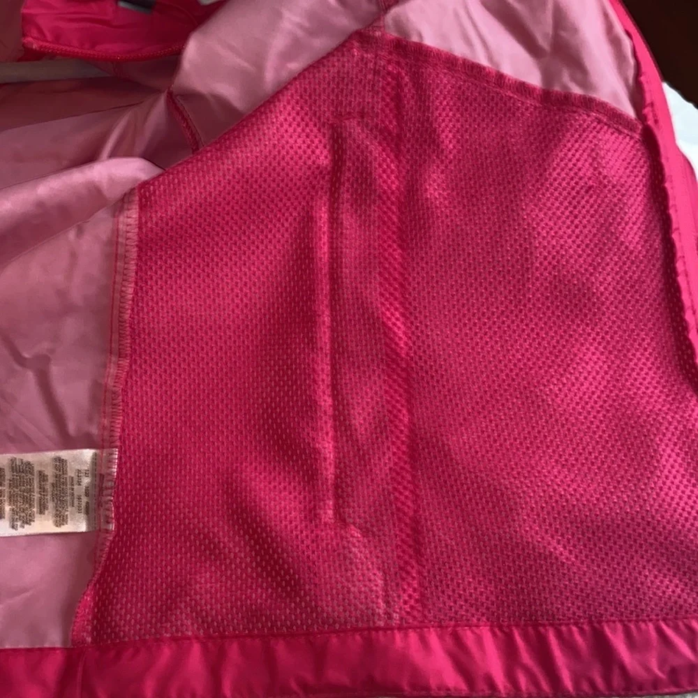 EUC Columbia lightweight unlined water resistant pink magenta raincoat, medium! - Picture 11 of 14
